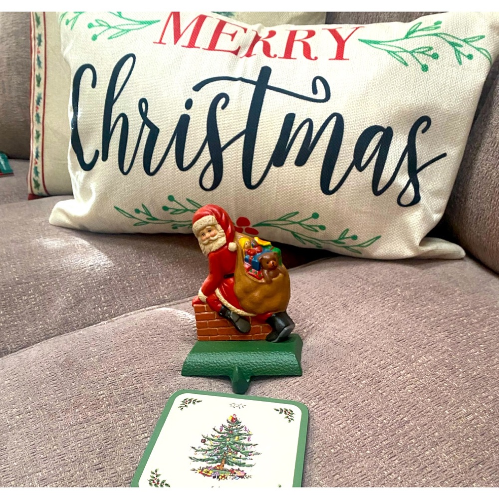 Santa Claus Cast Iron Stocking Holder